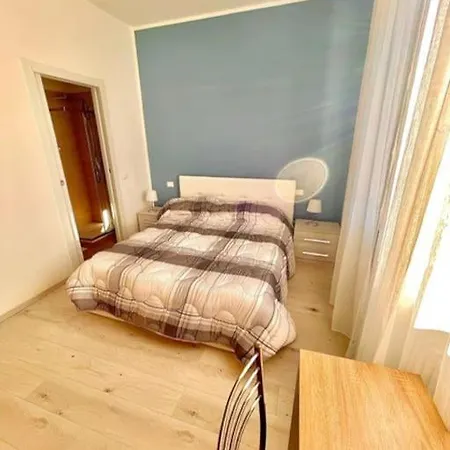 La Tua Casa Al アパート *